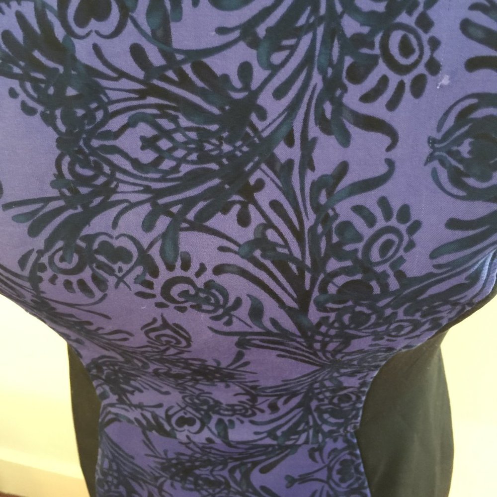 Forever 21 Fitted Black and Purple Sheath Dress Size 6 NWT - Picture 2 of 6